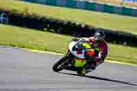 anglesey-no-limits-trackday;anglesey-photographs;anglesey-trackday-photographs;enduro-digital-images;event-digital-images;eventdigitalimages;no-limits-trackdays;peter-wileman-photography;racing-digital-images;trac-mon;trackday-digital-images;trackday-photos;ty-croes